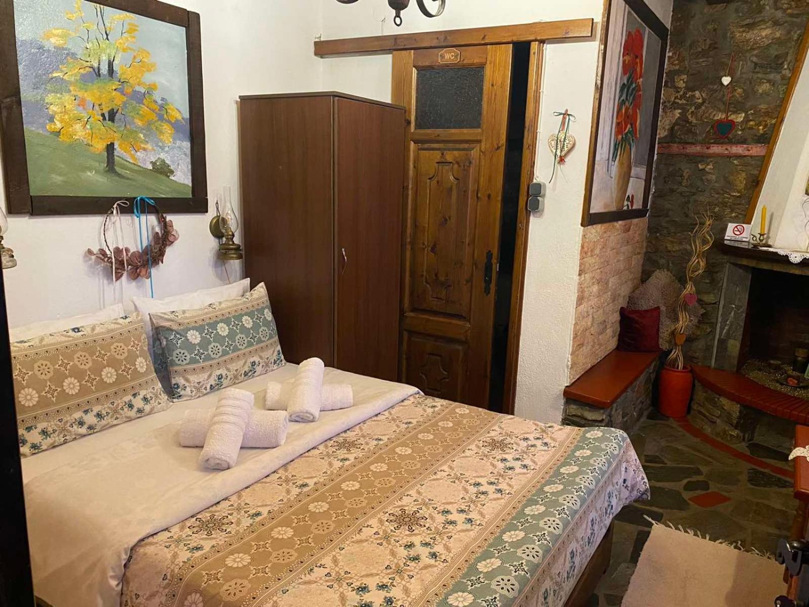 Traditional Guesthouse Erato Palaios Panteleimonas Exterior foto
